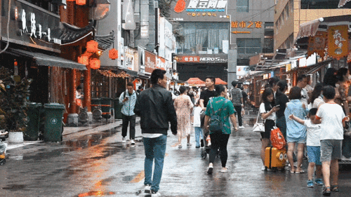 比亚迪网红街在哪里啊,比亚迪网红街探秘之旅