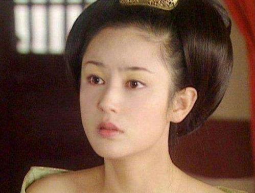 娱乐圈爆料陈红是谁啊,陈红身份揭秘，她是谁？