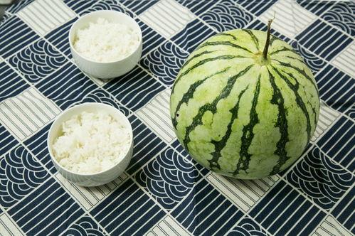 吃瓜会饿,揭秘瓜果美食背后的营养秘密