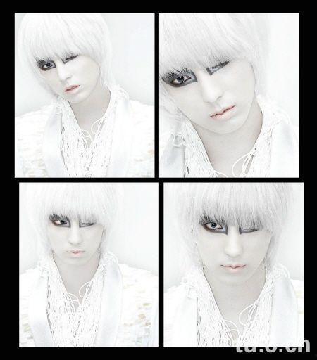 明星头发染成蓝色的,明星染发新潮流